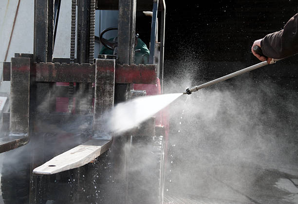 Best Playground Equipment Cleaning  in Justice, IL